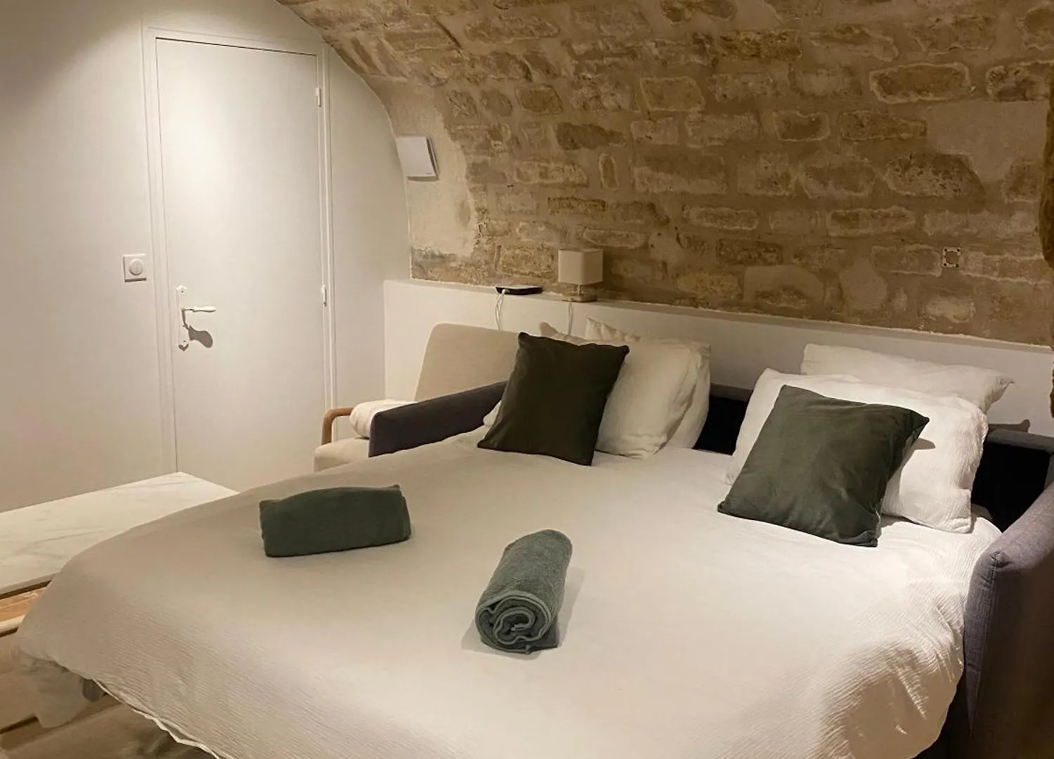 Appartement Triplex A Saint-Germain-Des-Pres باريس شقة