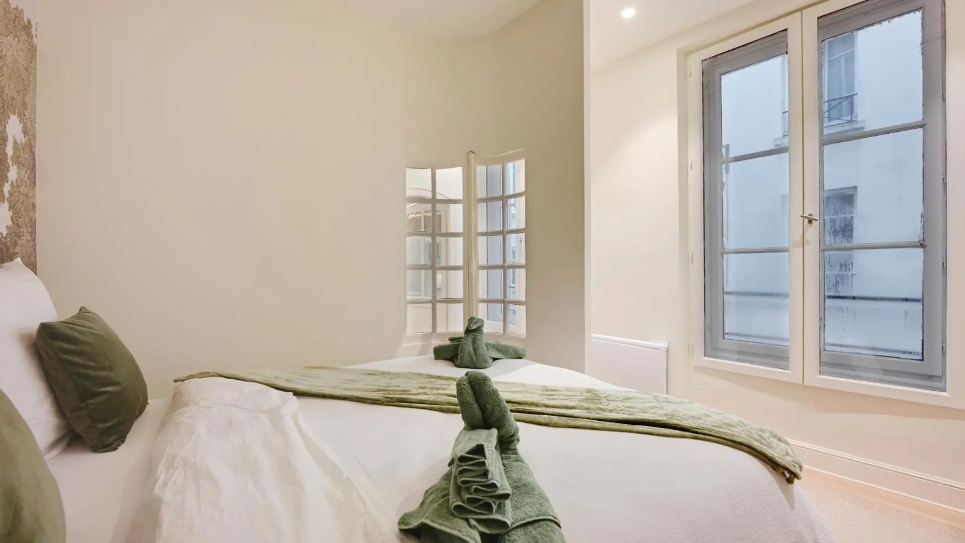Appartement Triplex A Saint-Germain-Des-Pres Paris