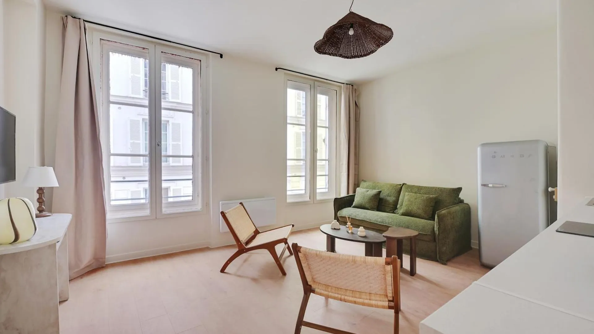 Appartement Triplex A Saint-Germain-Des-Pres Paris 0*,  France